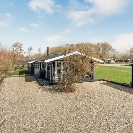 Holiday home 3 Bedroom Stunning In *