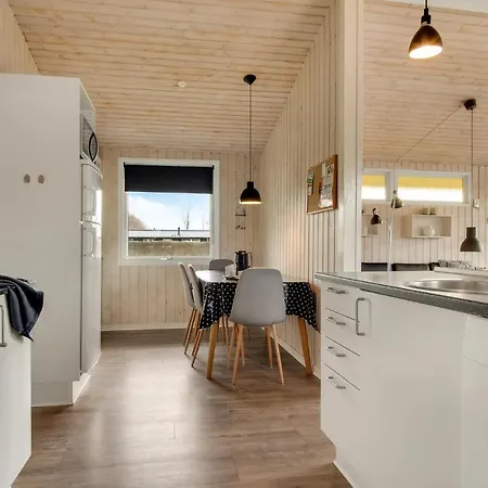 Hébergement de vacances 3 Bedroom Stunning In