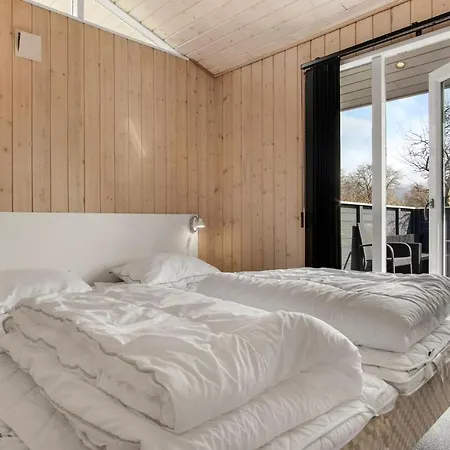 3 Bedroom Stunning In Hébergement de vacances Hemmet